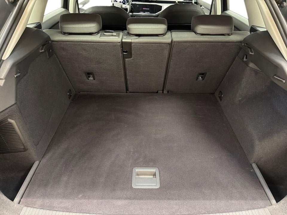 Audi Q3 45 TFSi e Attitude plus S-tr. 5d