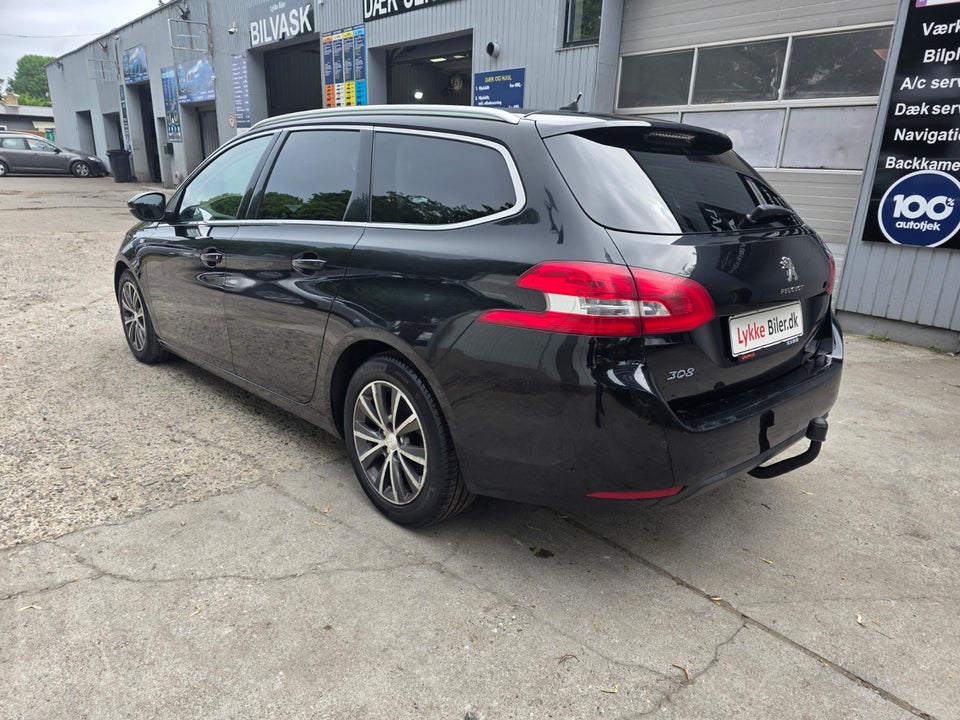 Peugeot 308 1,6 BlueHDi 120 Active SW EAT6 5d