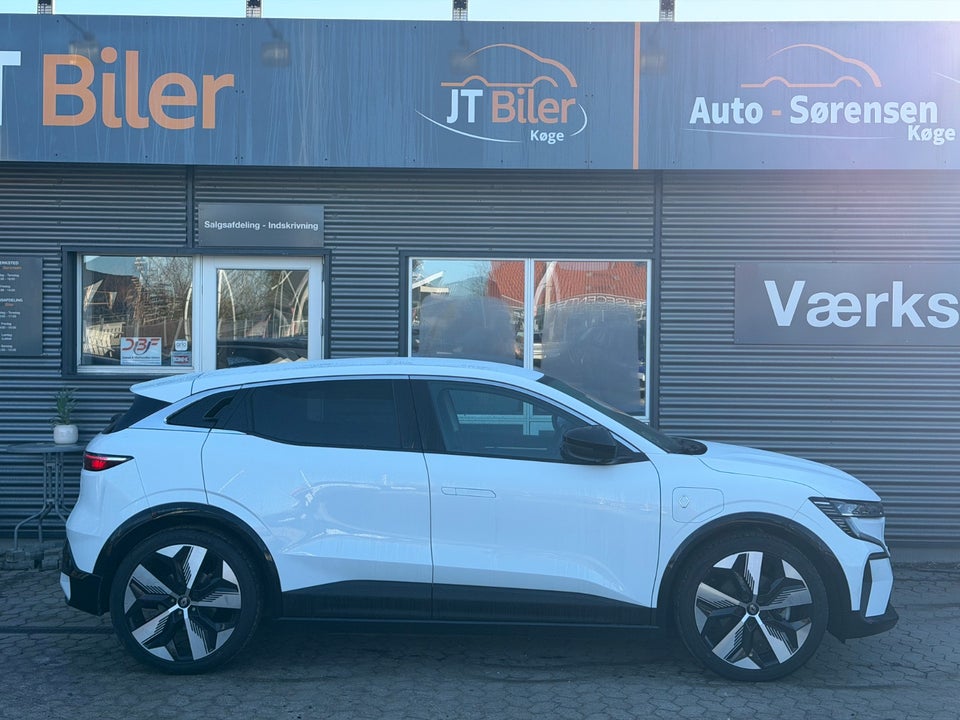 Renault Megane E-Tech 60 Techno 5d