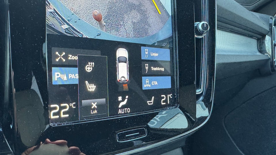 Volvo XC40 1,5 T5 ReCharge Plus Dark aut. 5d
