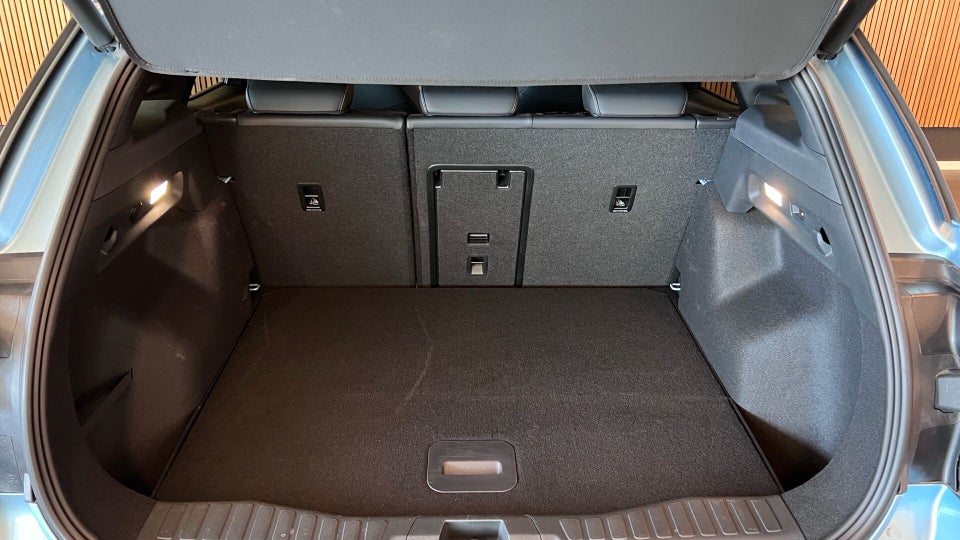 Ford Explorer 77 Select Extended Range 5d