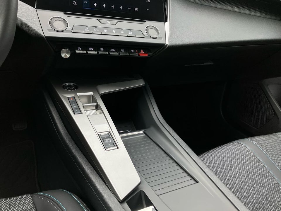 Peugeot e-308 54 Style SW 5d