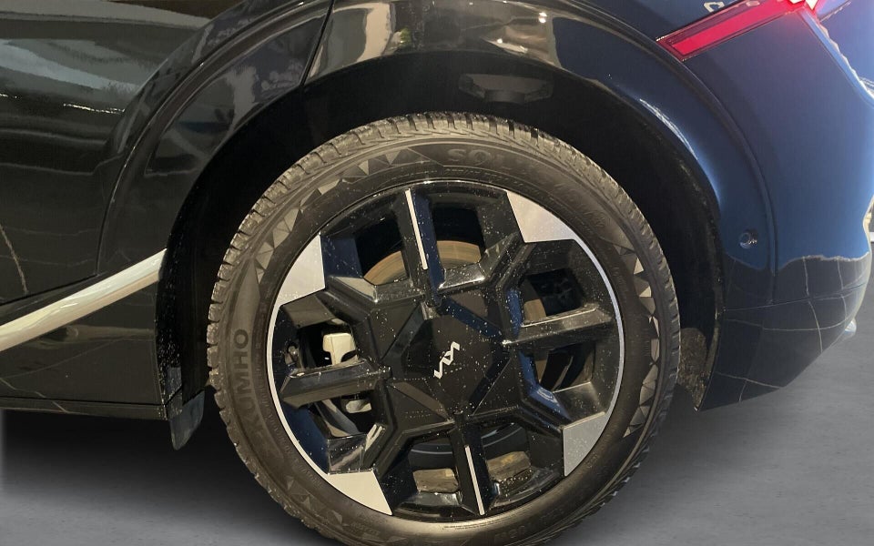 Kia EV6 84 Long Range Upgrade 5d