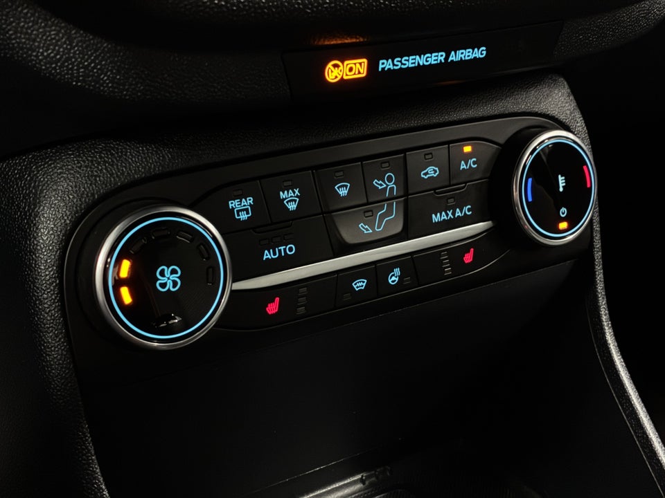 Ford Fiesta 1,0 EcoBoost mHEV ST-Line X 5d
