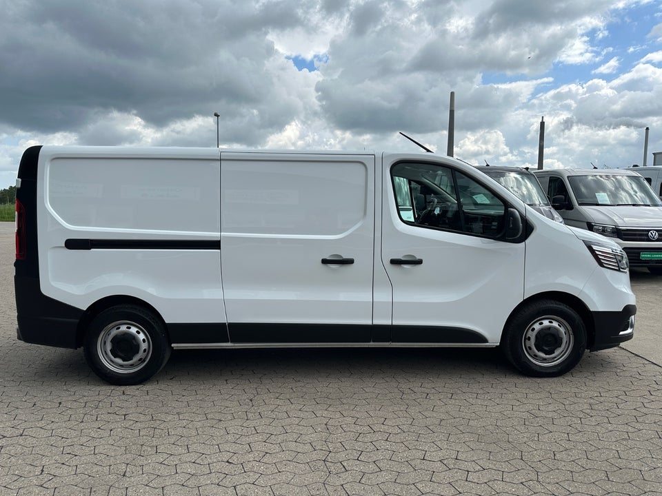 Renault Trafic 2,0 dCi 130 L2H1
