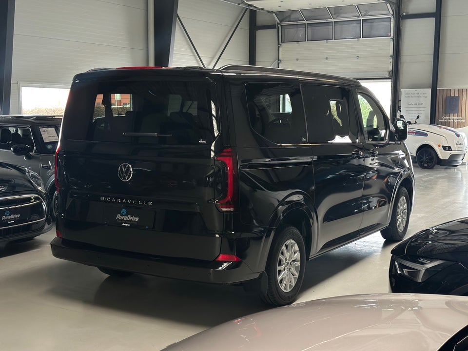 VW e-Caravelle 64 Style SWB