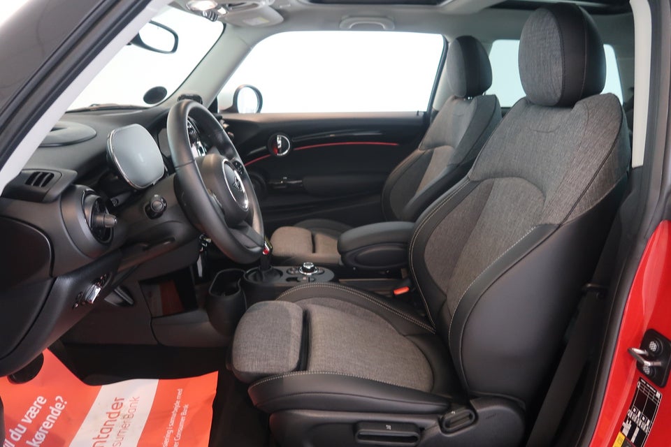 MINI Cooper SE Classic Trim 3d