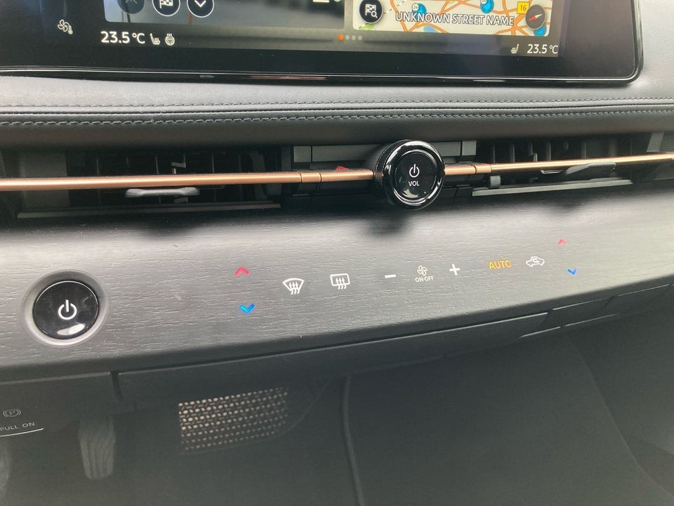 Nissan Ariya 87 Engage 5d