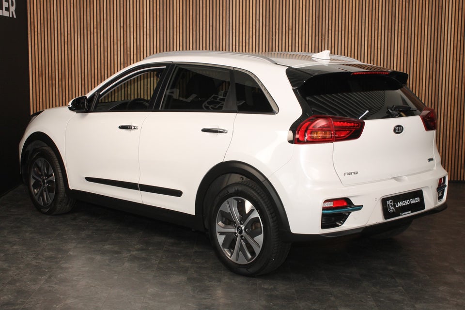 Kia e-Niro 64 Advance 5d