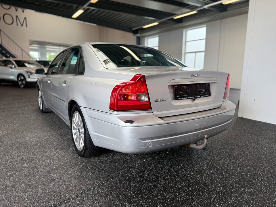 Volvo S80 2,4 aut. 4d