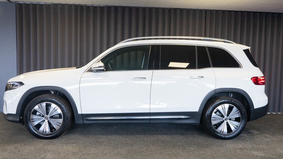 Mercedes EQB250+ Progressive 7prs 5d