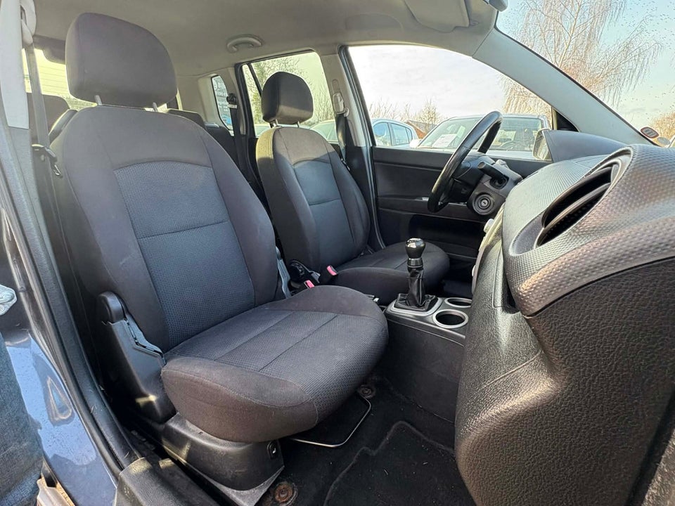 Mazda 2 1,4 Touring 5d