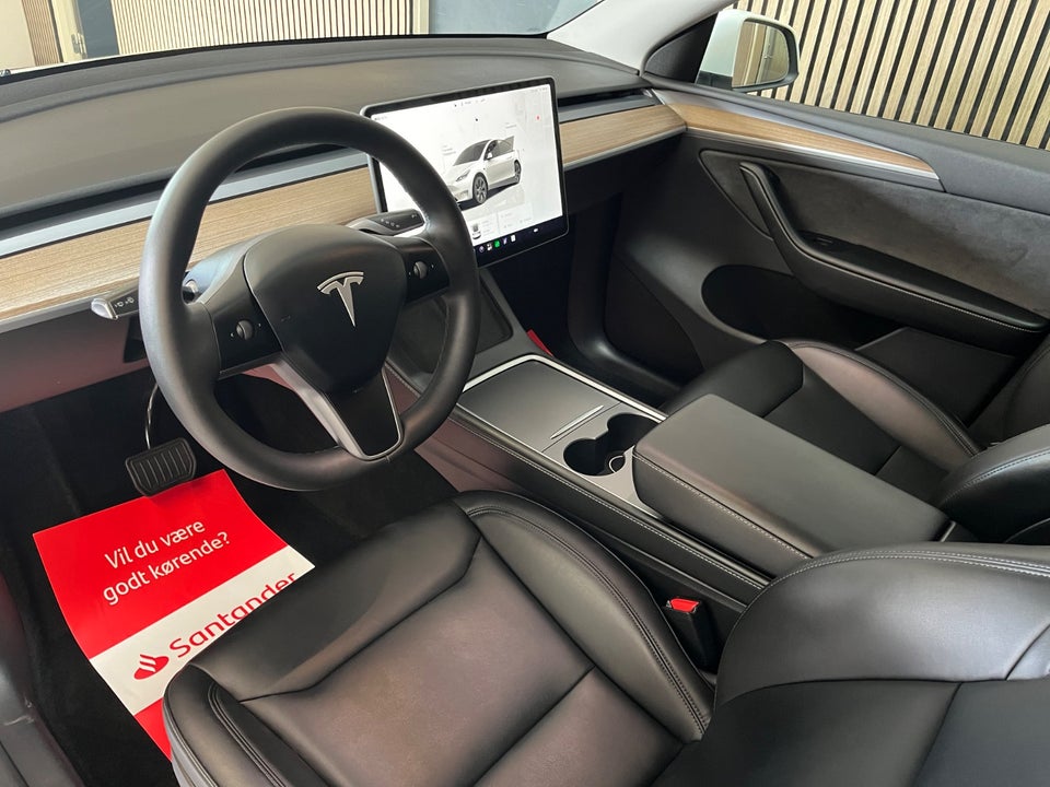 Tesla Model Y Long Range RWD 5d