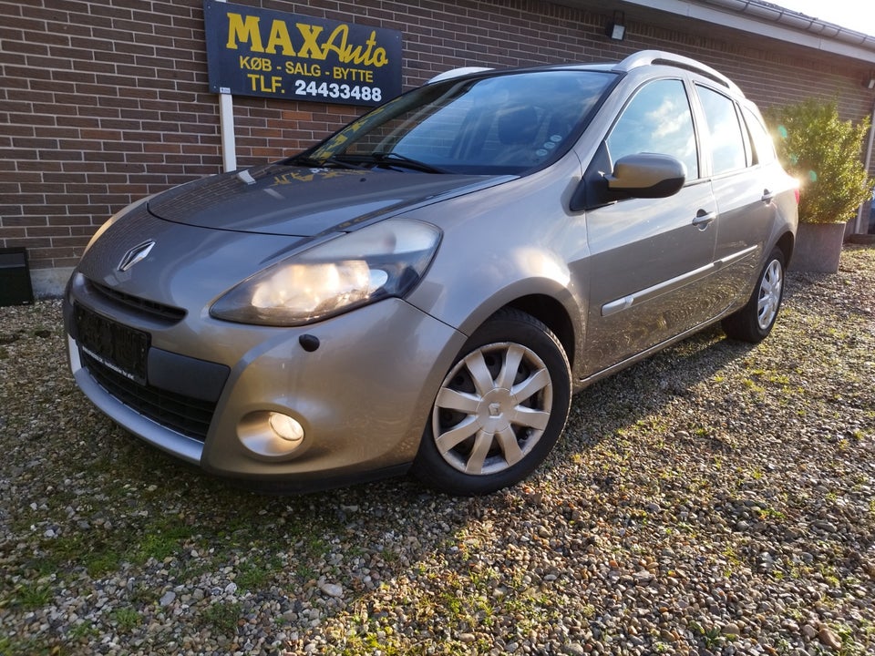 Renault Clio III 1,2 16V TCe Expression 5d