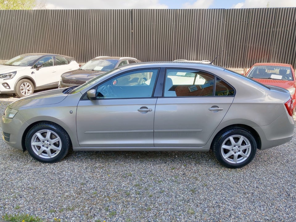 Skoda Rapid 1,4 TSi 122 Ambition DSG 5d