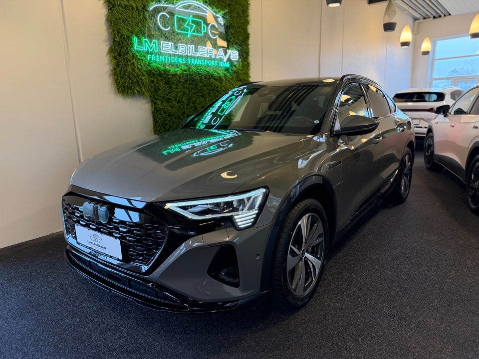Audi Q8 e-tron 50 Advanced quattro 5d