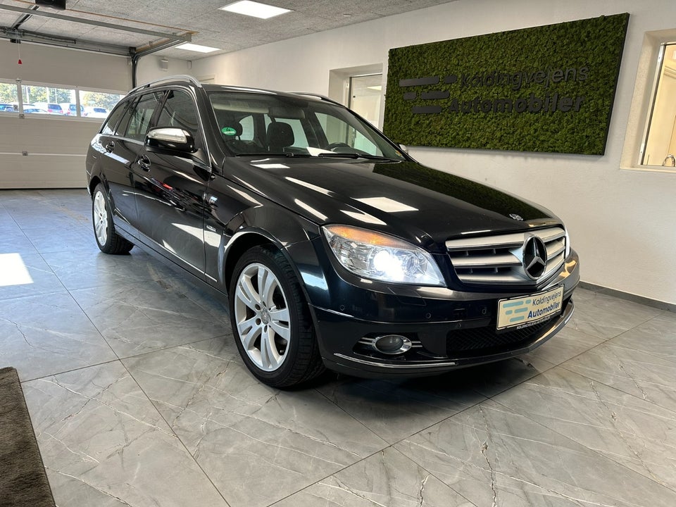 Mercedes C200 2,2 CDi Elegance stc. 5d