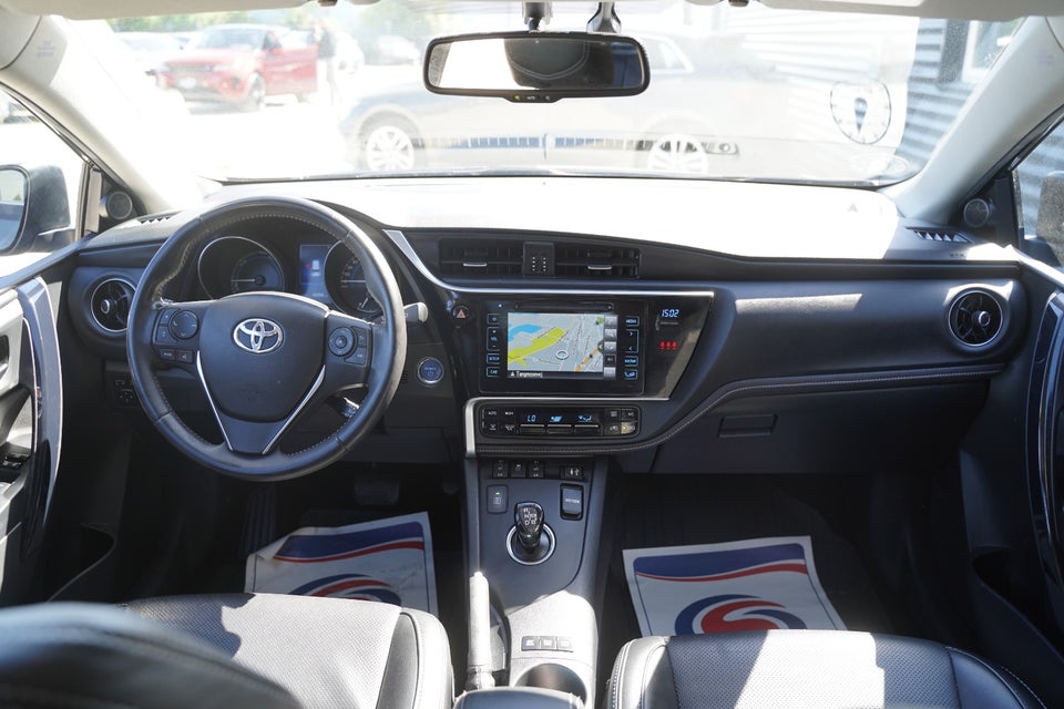 Toyota Auris 1,8 Hybrid H2 Comfort Touring Sports CVT 5d