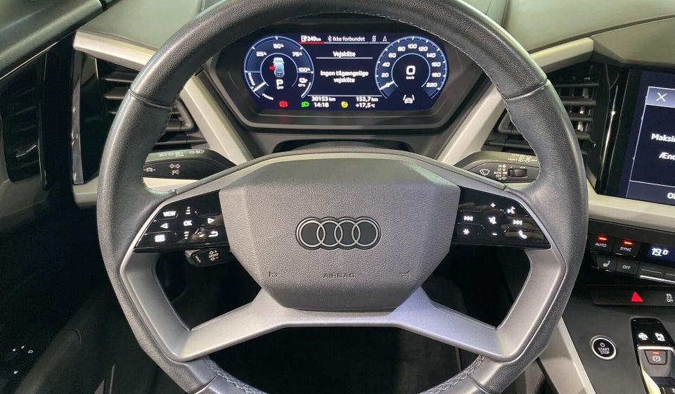 Audi Q4 e-tron 40  5d