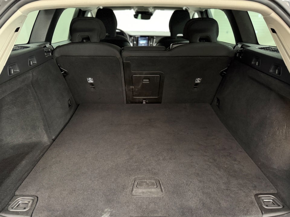 Volvo V60 2,0 D4 190 Momentum aut. 5d