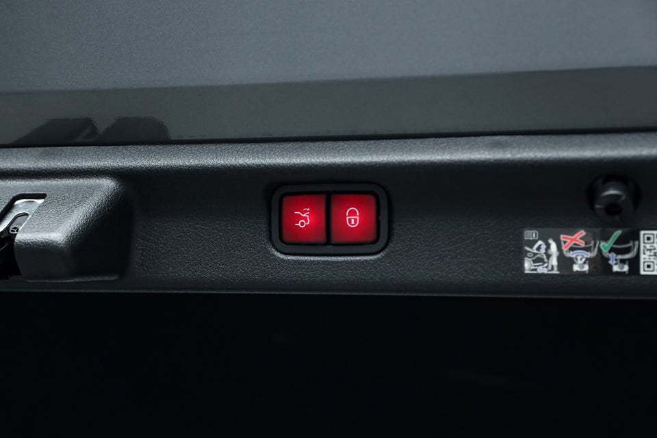 Mercedes EQE350+ AMG Line 4d