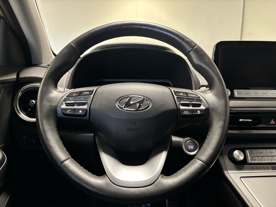 Hyundai Kona 39 EV Select 5d