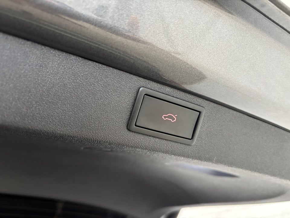 Skoda Enyaq 85x iV Laurin & Klement 5d