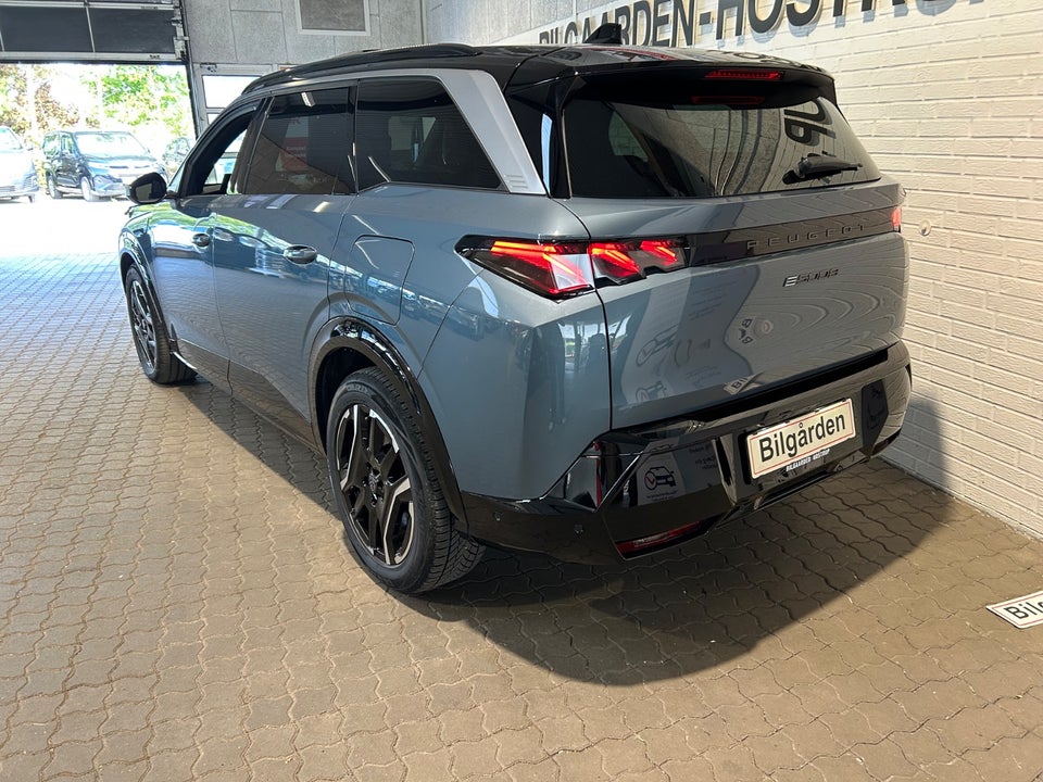 Peugeot e-5008 77 GT 7prs 5d