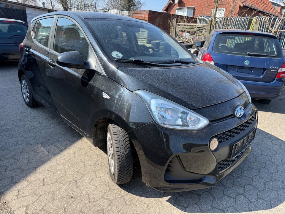 Hyundai i10 1,0 Touch 5d