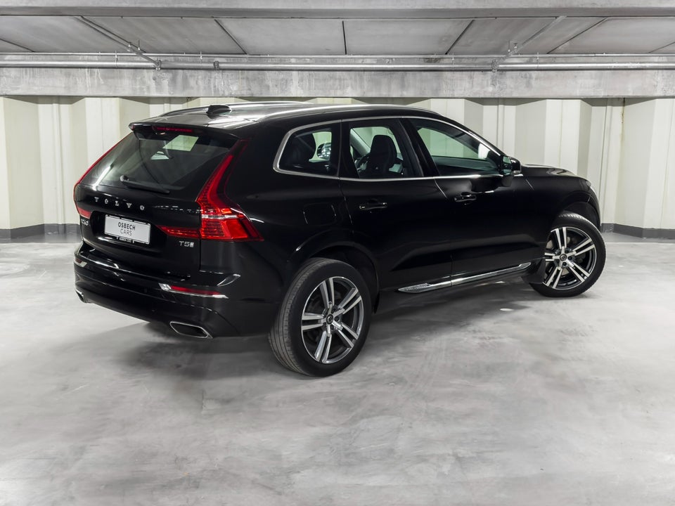 Volvo XC60 2,0 T5 250 Inscription aut. 5d