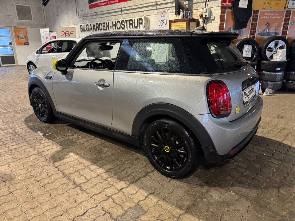 MINI Cooper SE Maximise 3d
