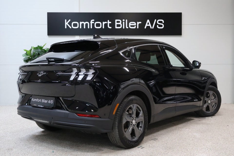 Ford Mustang Mach-E 75 Standard Range 5d