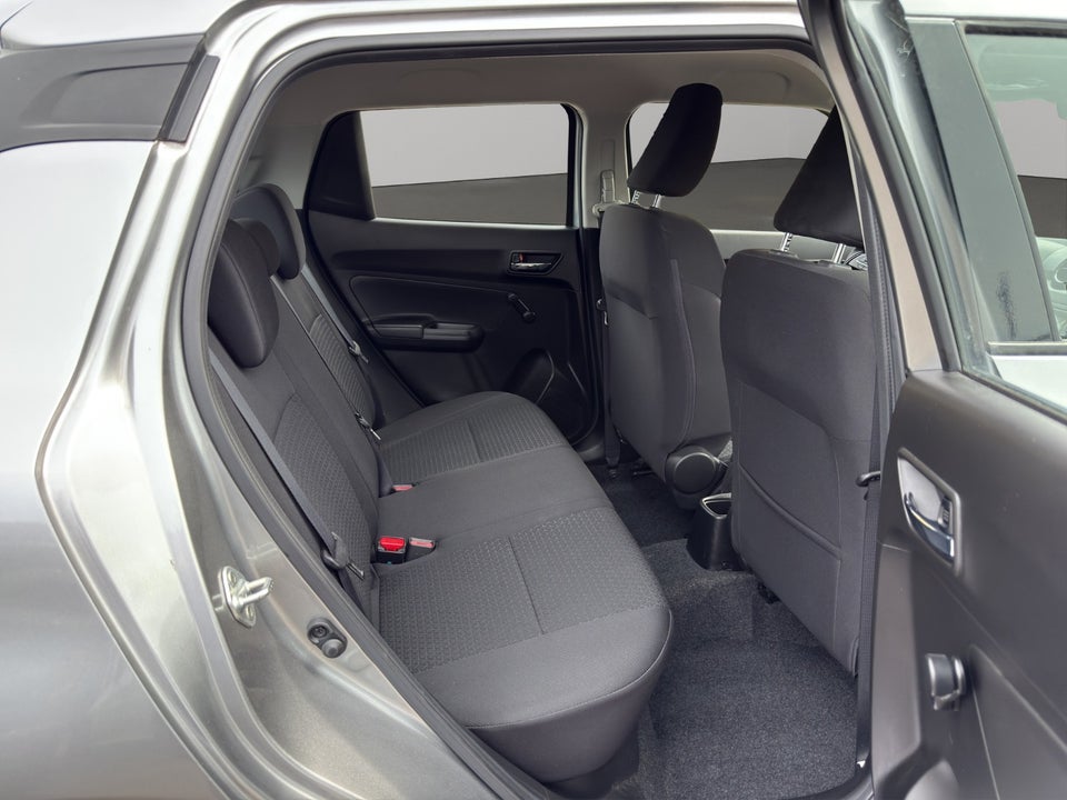 Suzuki Swift 1,2 mHybrid Club 5d