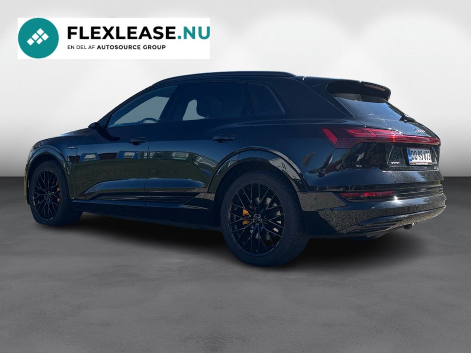 Audi e-tron 55 quattro 5d