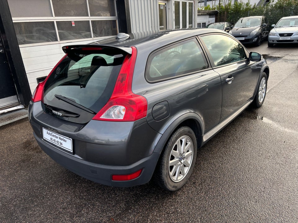 Volvo C30 1,6 Kinetic 3d