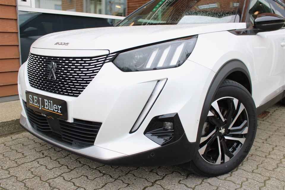 Peugeot e-2008 50 GT Line 5d