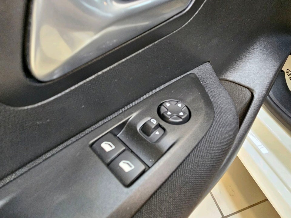 Peugeot 208 1,2 PureTech 100 Active+ 5d