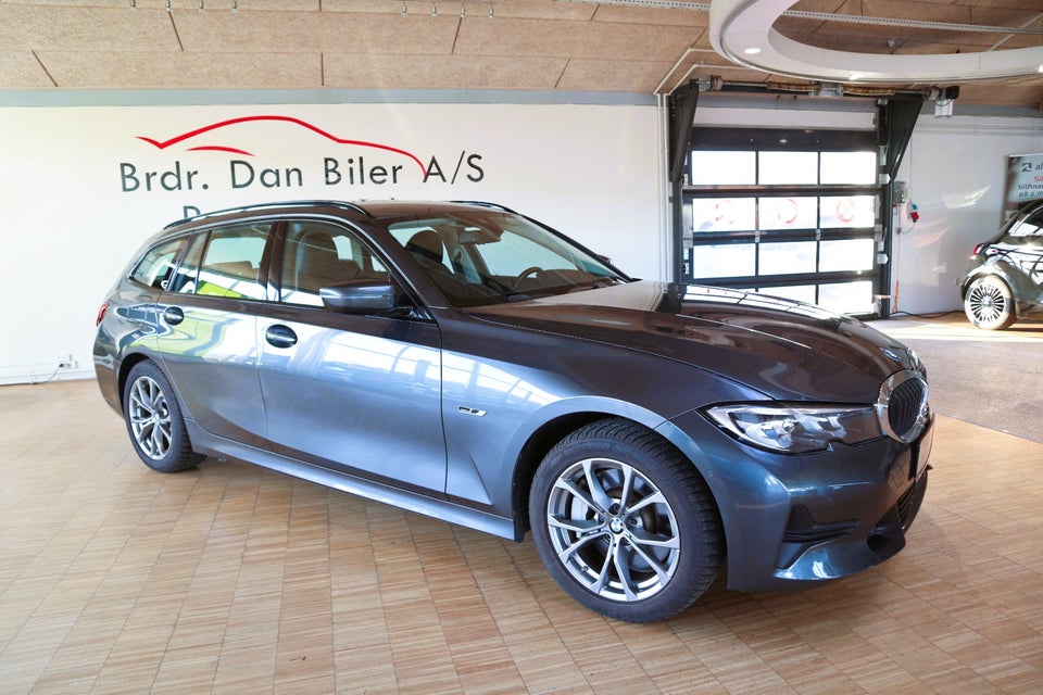 BMW 330e 2,0 Touring Sport Line aut. 5d