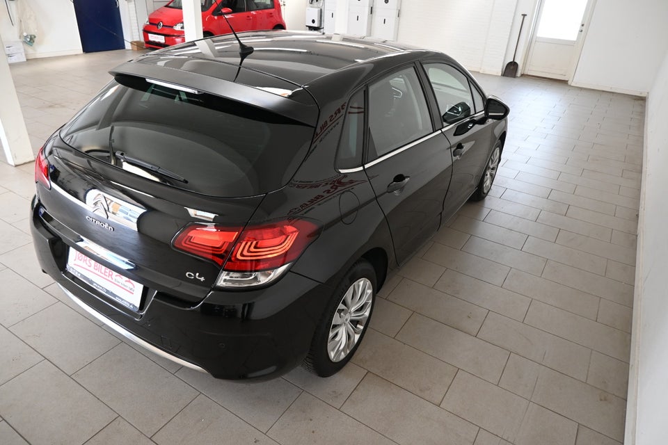 Citroën C4 1,6 BlueHDi 100 Iconic 5d