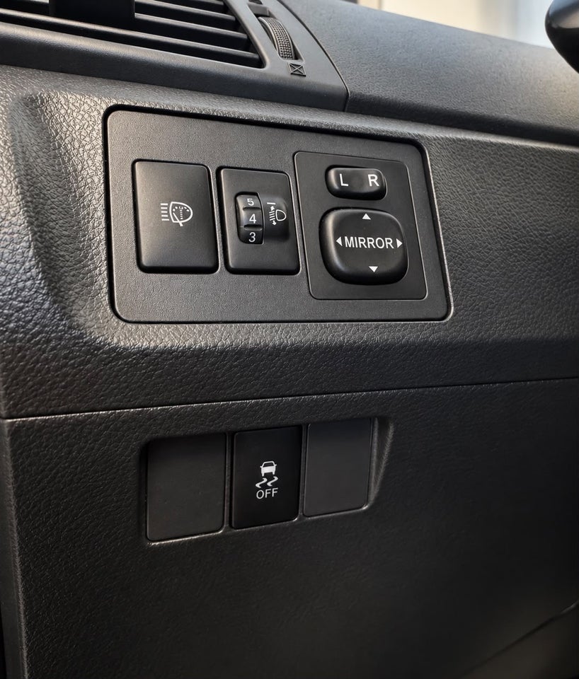 Toyota Verso 1,8 TX Skyview 7prs 5d