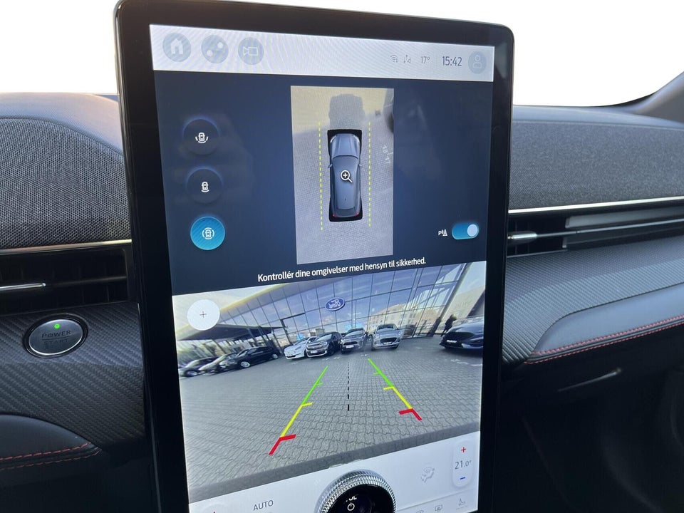 Ford Mustang Mach-E 98 Premium Extended Range AWD 5d