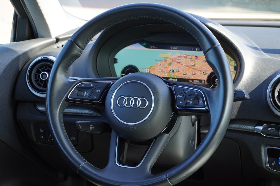 Audi A3 1,4 e-tron Sportback S-tr. 5d