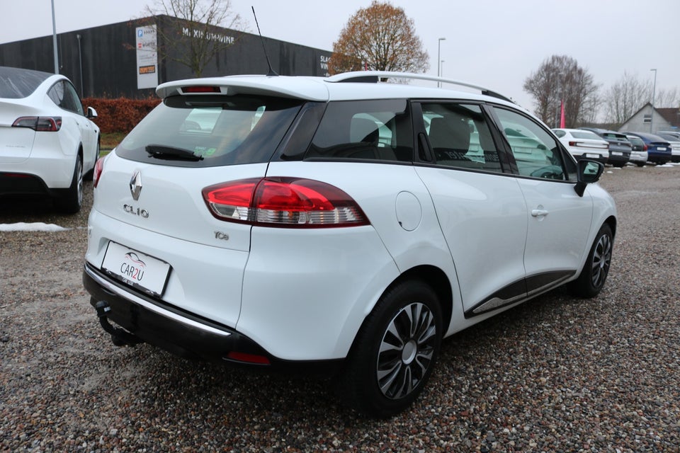 Renault Clio IV 0,9 TCe 90 Expression Sport Tourer 5d