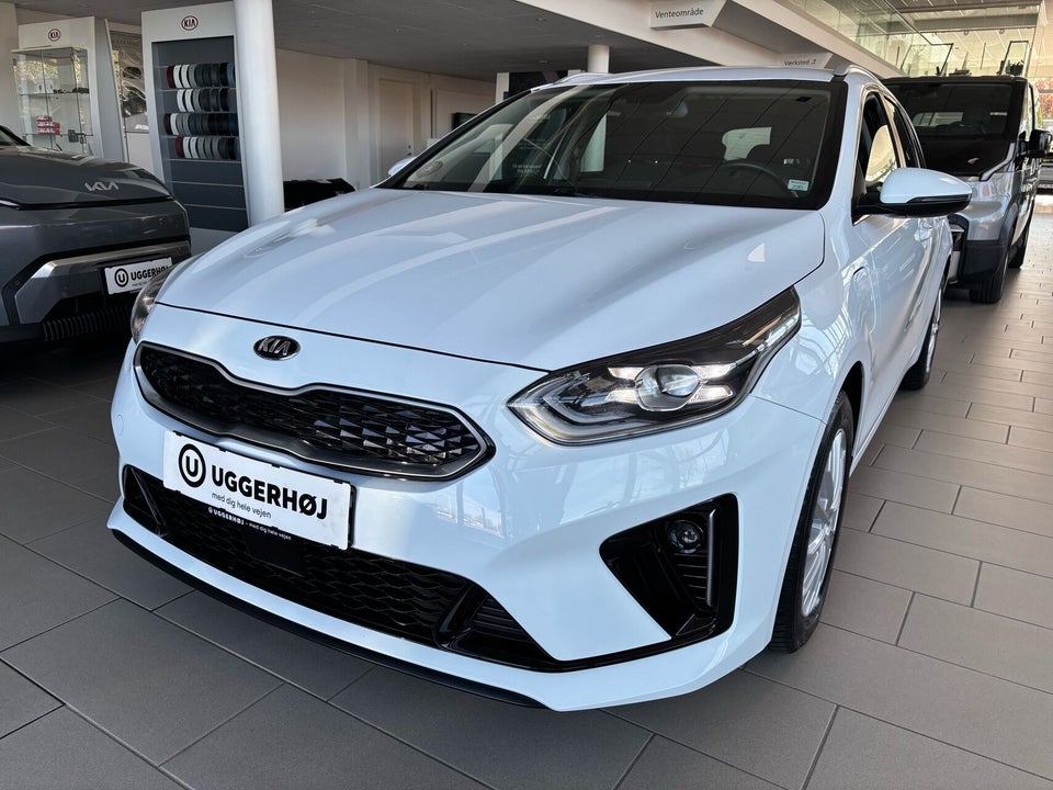 Kia Ceed 1,6 PHEV Prestige SW DCT 5d
