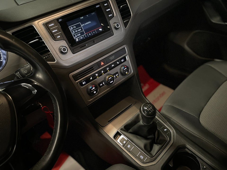 VW Golf Sportsvan 1,6 TDi 110 Comfortline BMT 5d