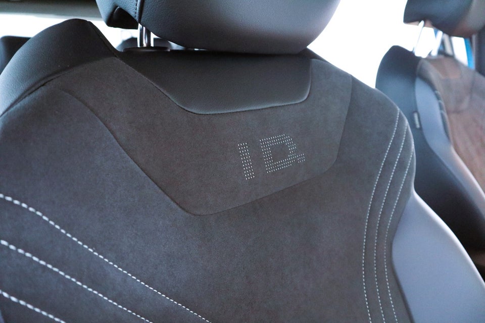 VW ID.4 77 Pro Style+ 5d