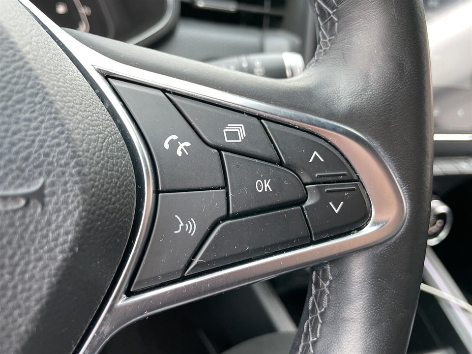 Renault Clio V 1,0 TCe 90 Intens 5d