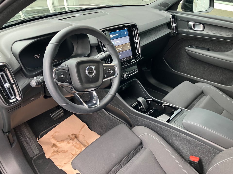 Volvo XC40 P6 ReCharge Core 5d
