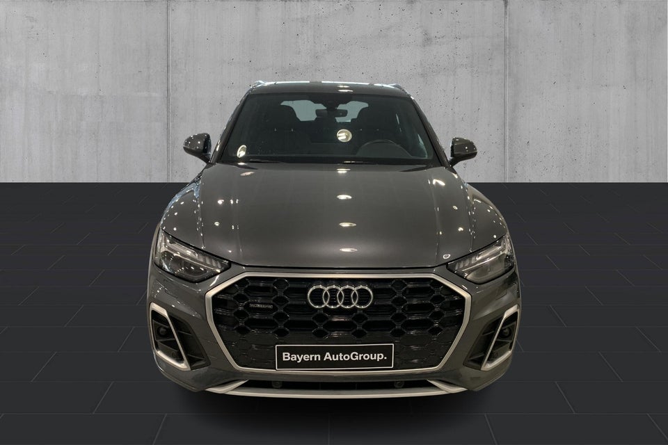 Audi Q5 50 TFSi e S-line quattro S-tr. 5d