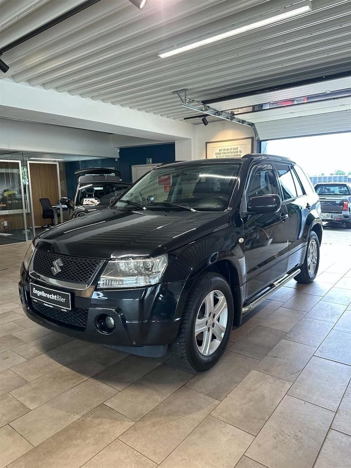 Suzuki Grand Vitara 2,0 GLS aut. 5d